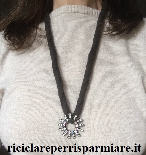 Collana con collant